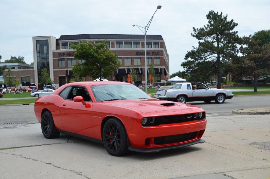  Dodge Challenger SRT Hellcat 2015 года  (фото 39 из 42)